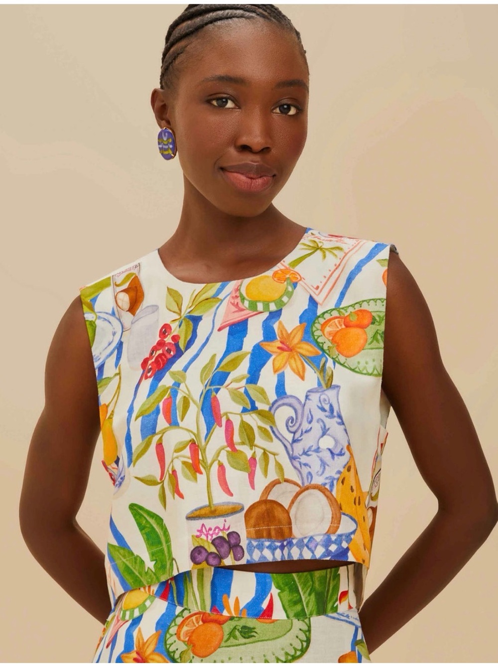 FARM Rio Off White Flax Multicolor Tropical Print Cropped Blouse